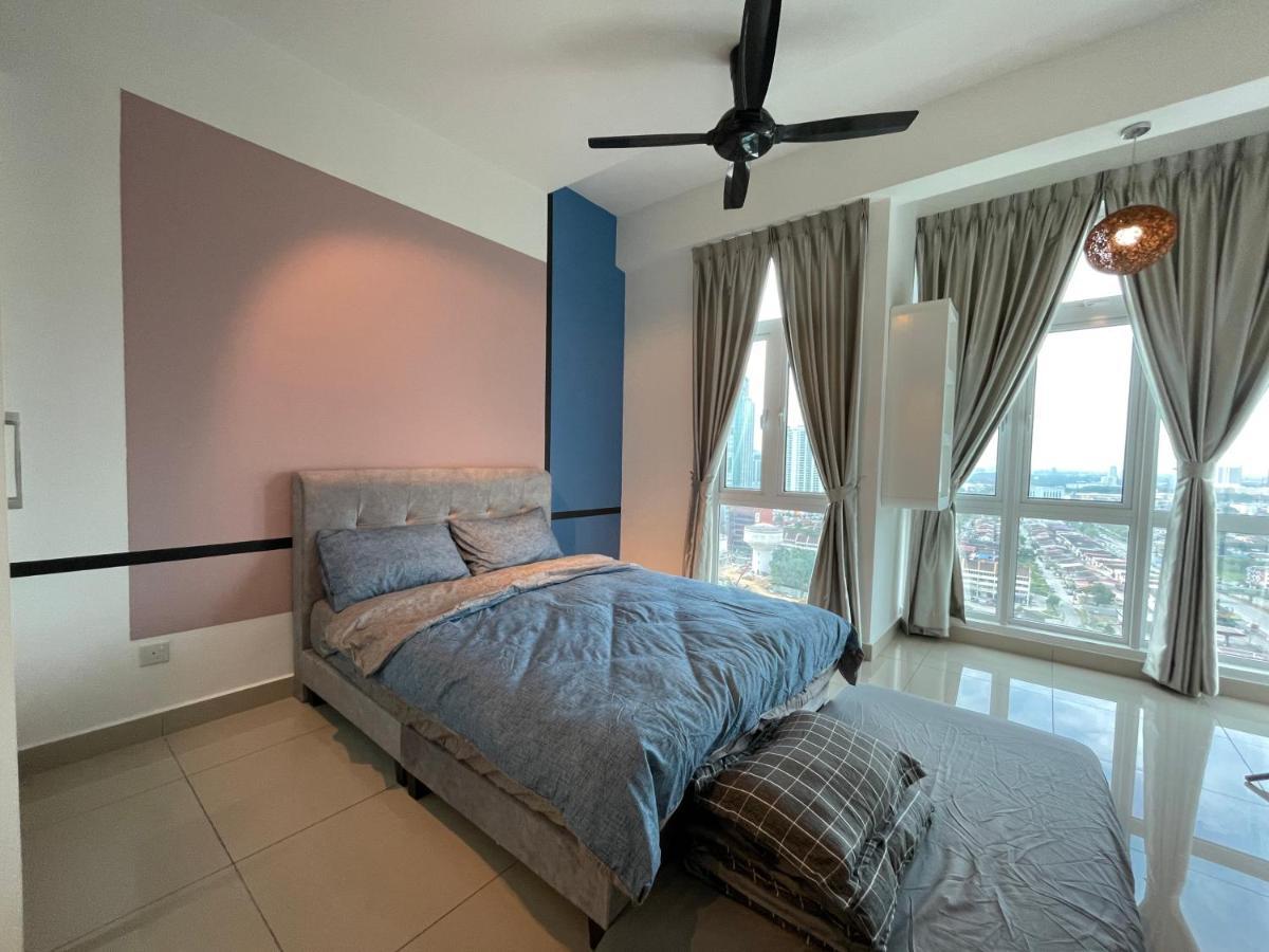 Delight Homestay Twin Galaxy Johor Bahru Eksteriør billede