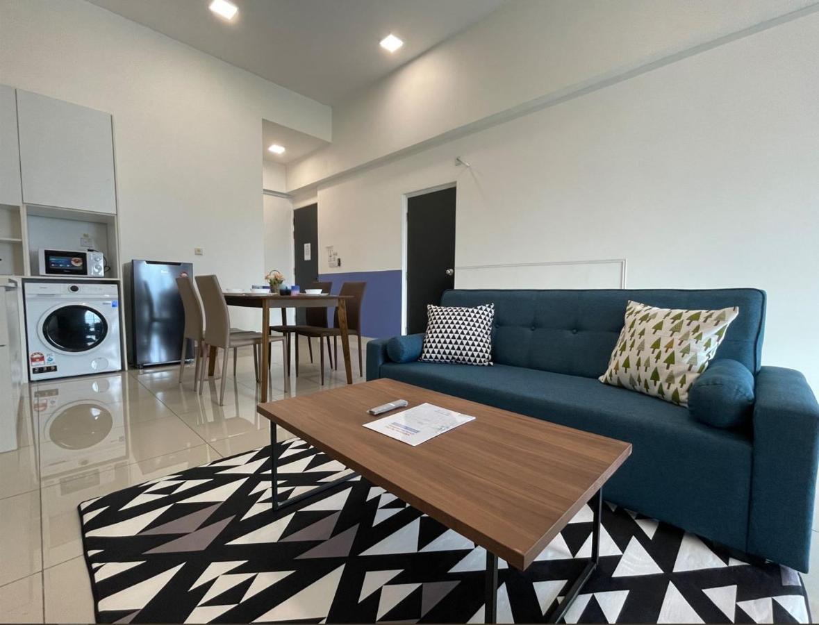 Delight Homestay Twin Galaxy Johor Bahru Eksteriør billede