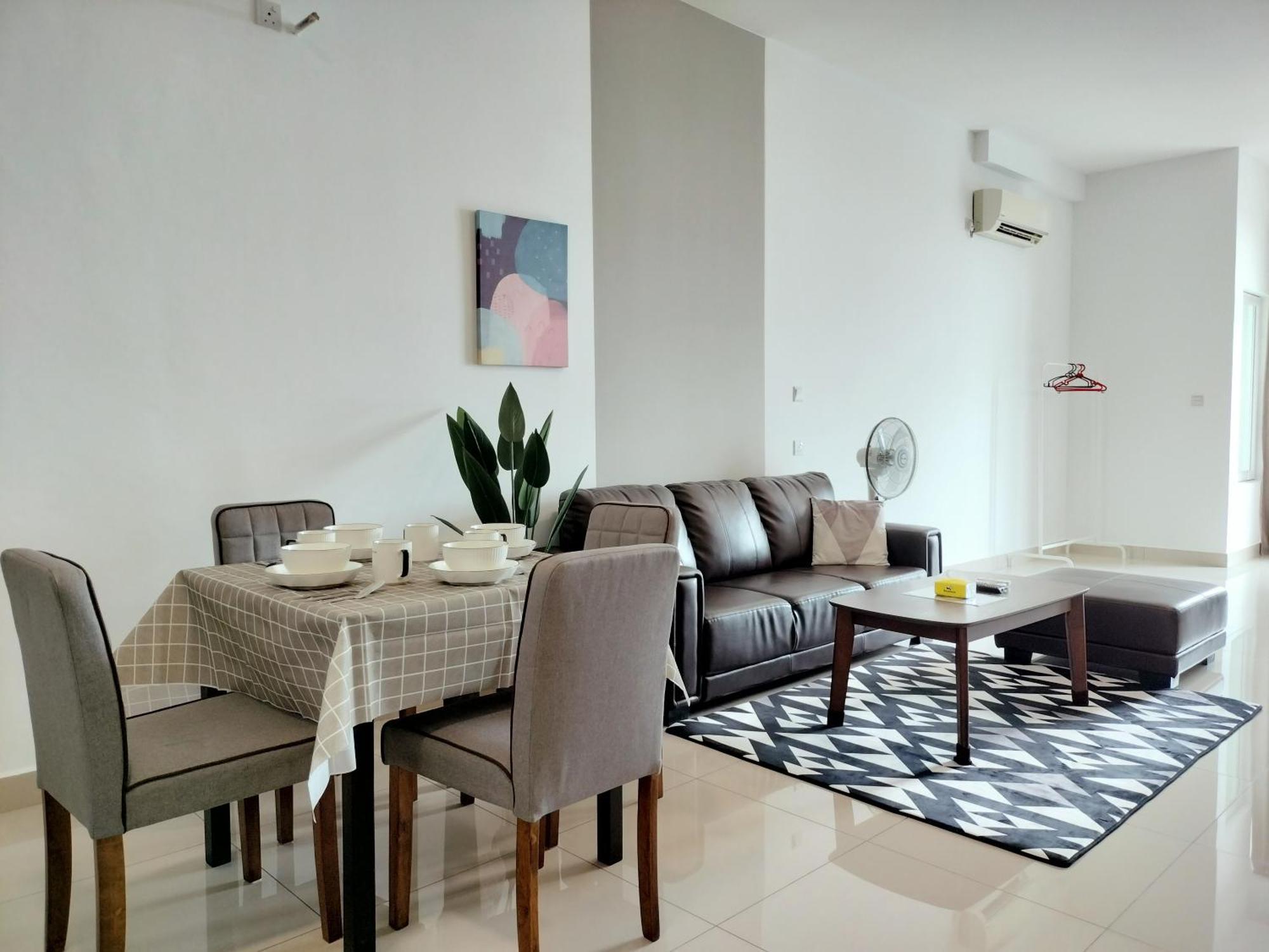 Delight Homestay Twin Galaxy Johor Bahru Eksteriør billede