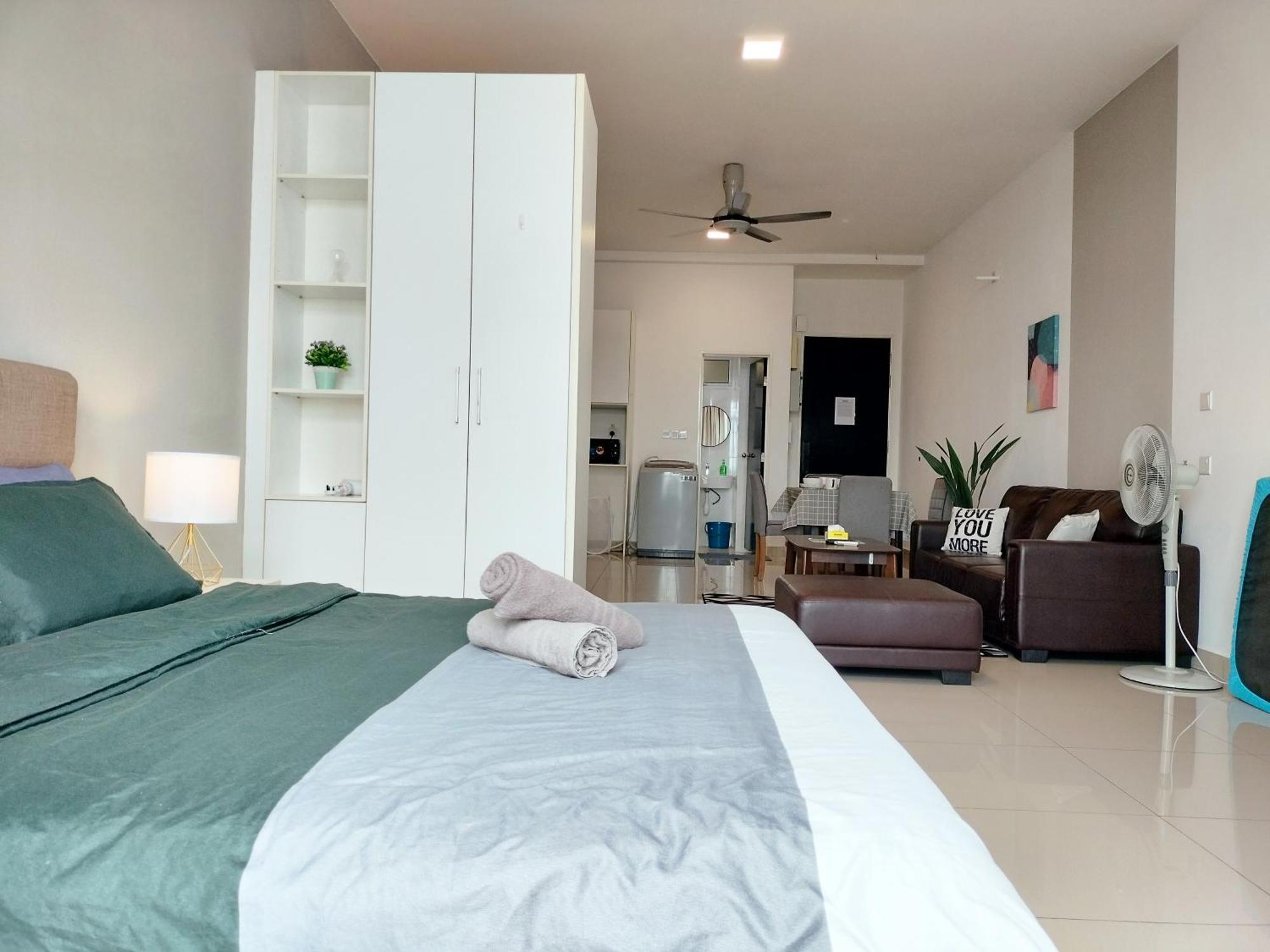 Delight Homestay Twin Galaxy Johor Bahru Eksteriør billede